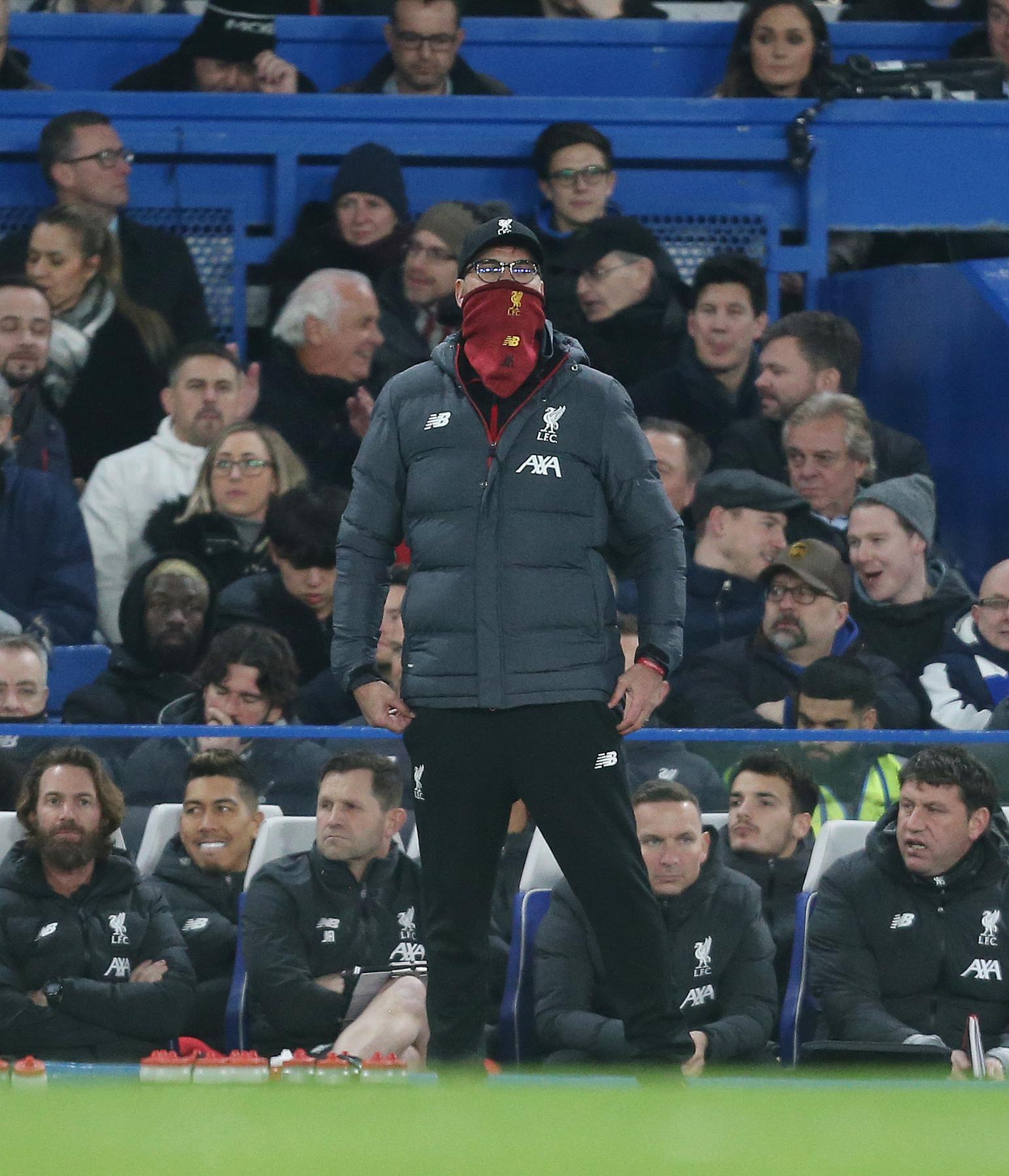 一组视觉冲击力很强的名片设计